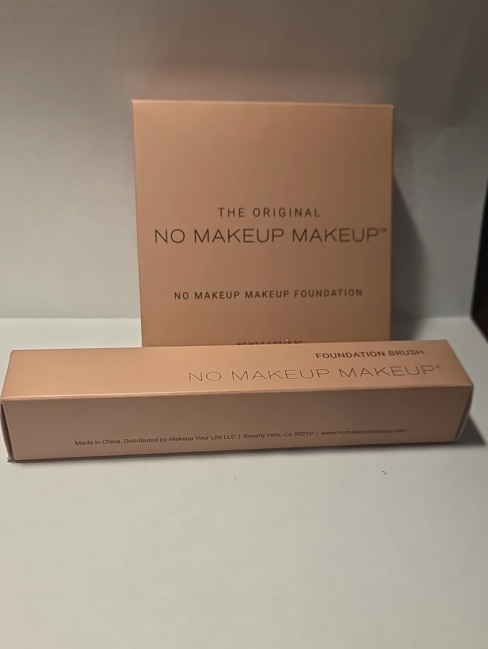 No Makeup Makeup Foundatiin & Brush